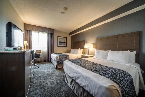 Monte Carlo Inns Airport Suites image 14